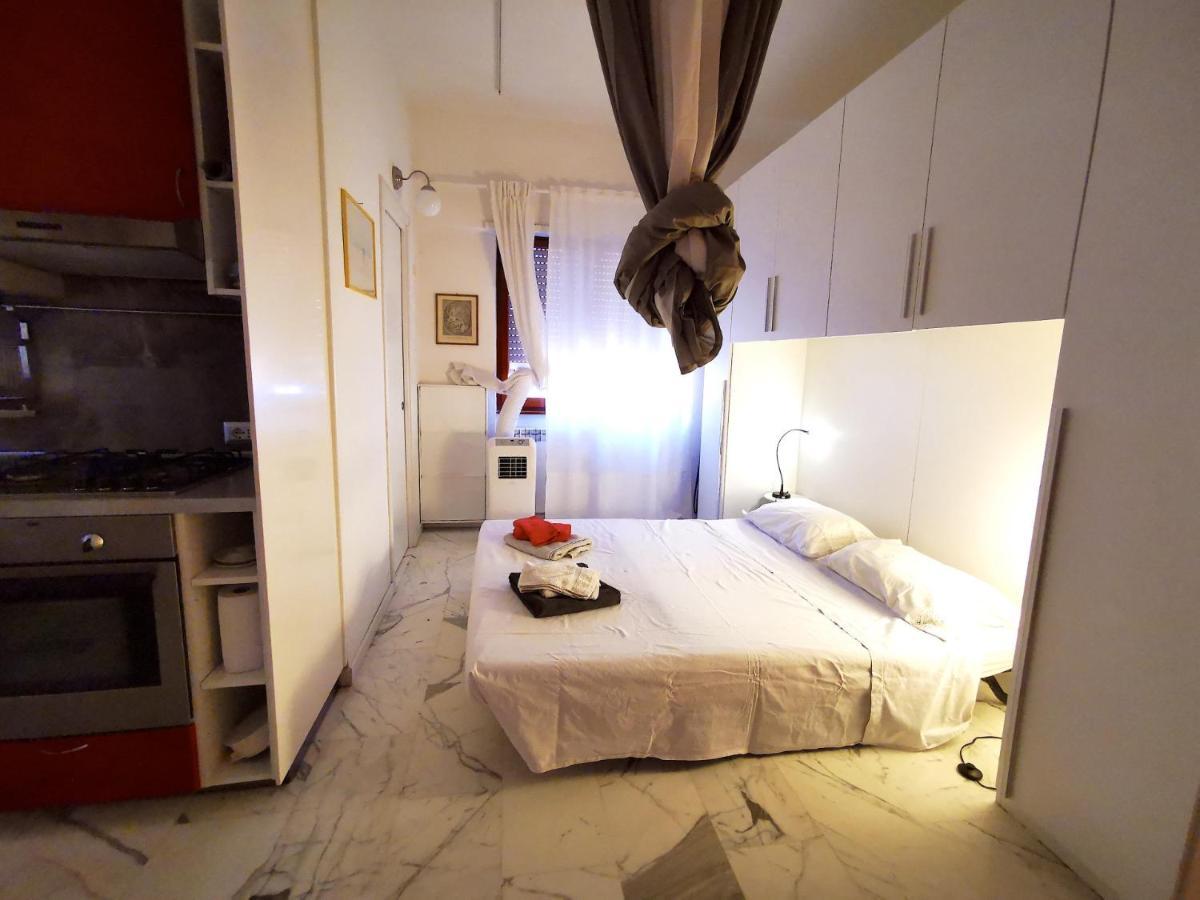 Appartement Rouge Studio - 10 Min From Vatican Extérieur photo